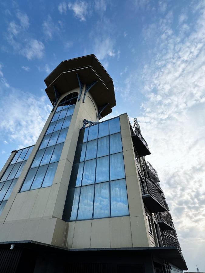 The Atlantis - Tower Apartments Great Yarmouth Exterior photo